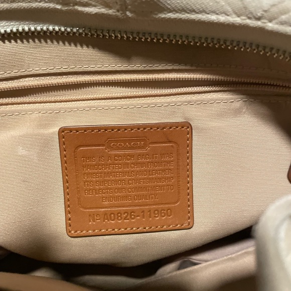 Coach handbag - Picture 3 of 6